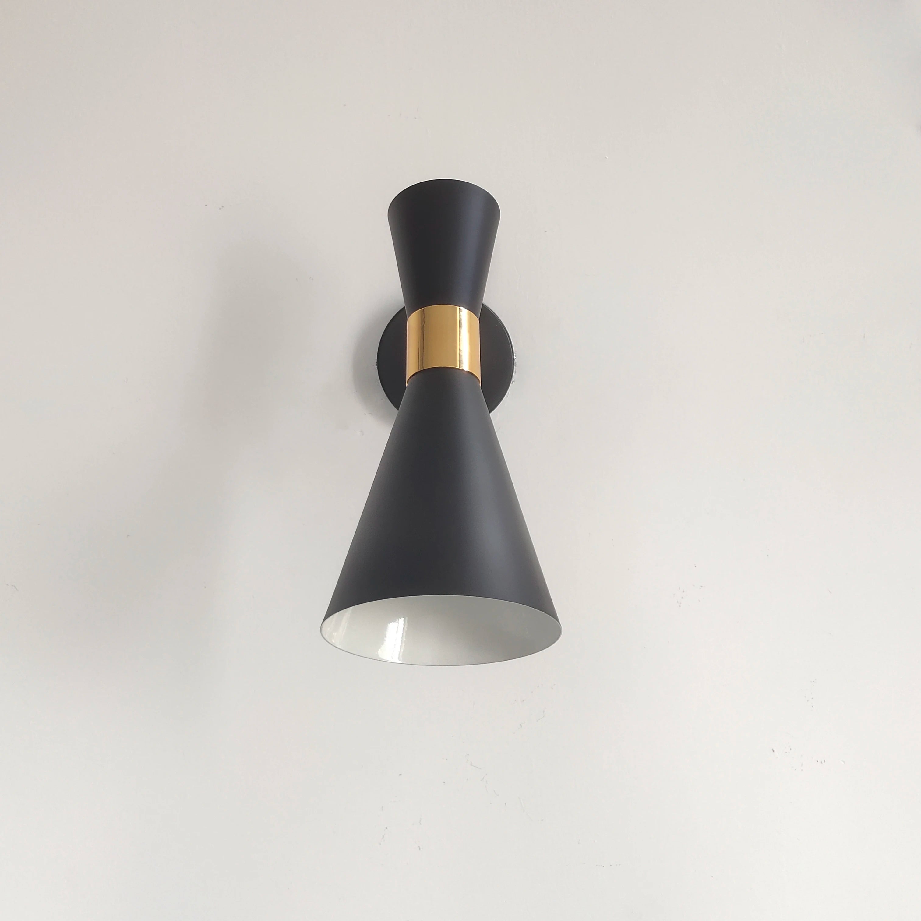 Fashion black white wall lamps Copper rotating head Aluminum shade E27 Luminaire Living dining room bedroom Wall sconces Decor
