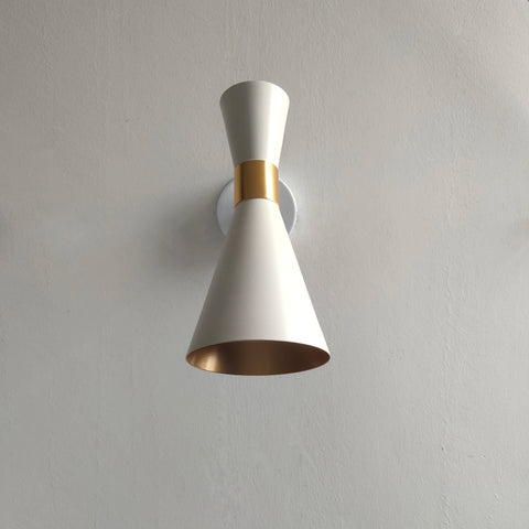 Fashion black white wall lamps Copper rotating head Aluminum shade E27 Luminaire Living dining room bedroom Wall sconces Decor