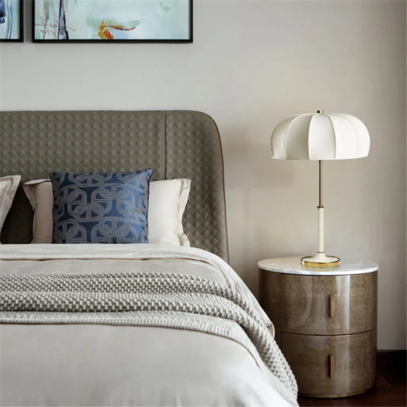 Nanyang Retro Table Lamp with Metal Base umbrella fabric lamp room Decorative Night Light bedroom beside office green Desk Lamp