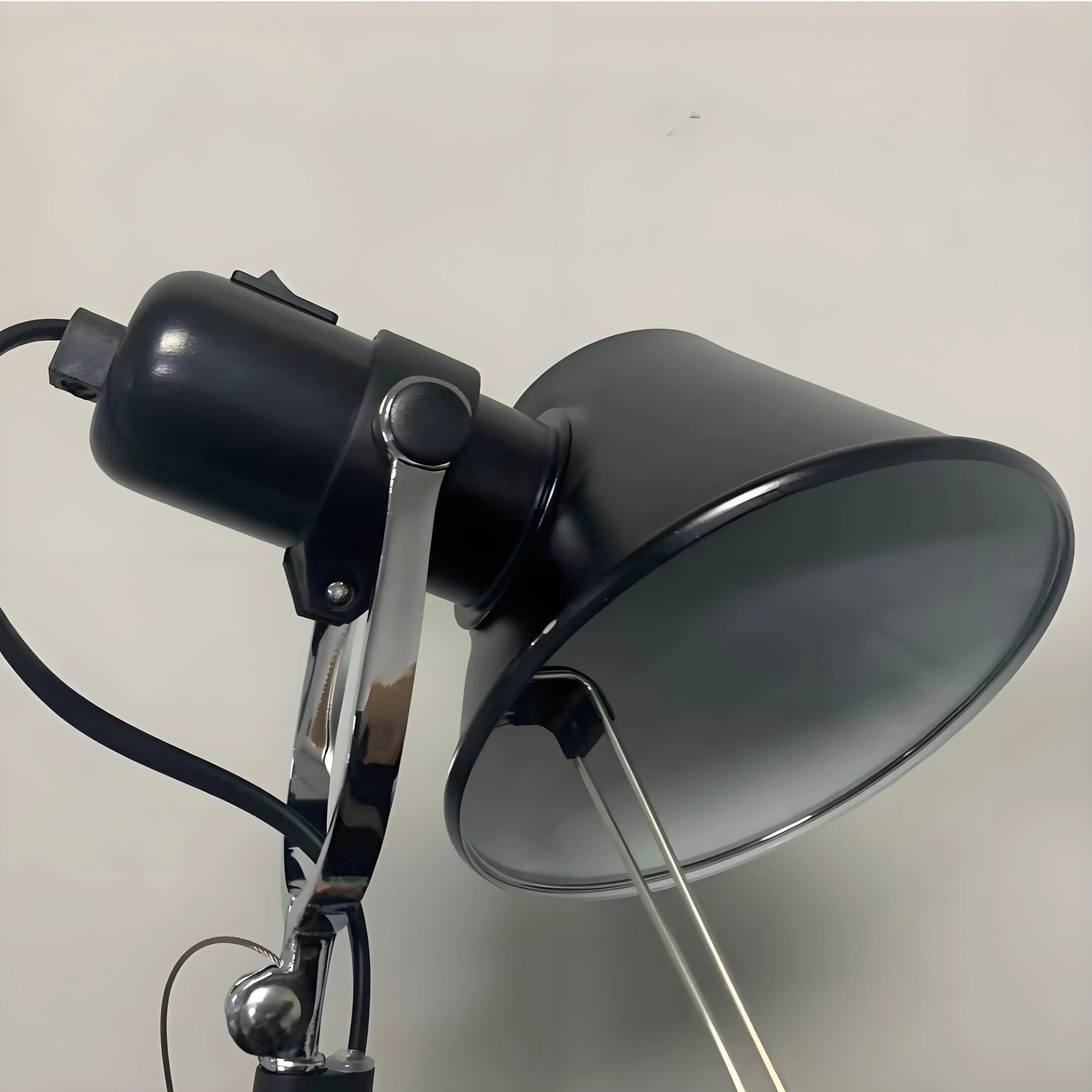 360° Rotating Shade 180° Swivel Arm Wall Lamp with Flexible Joints Modern Design Adjustable Wall Sconce for Bedroom/Living Room