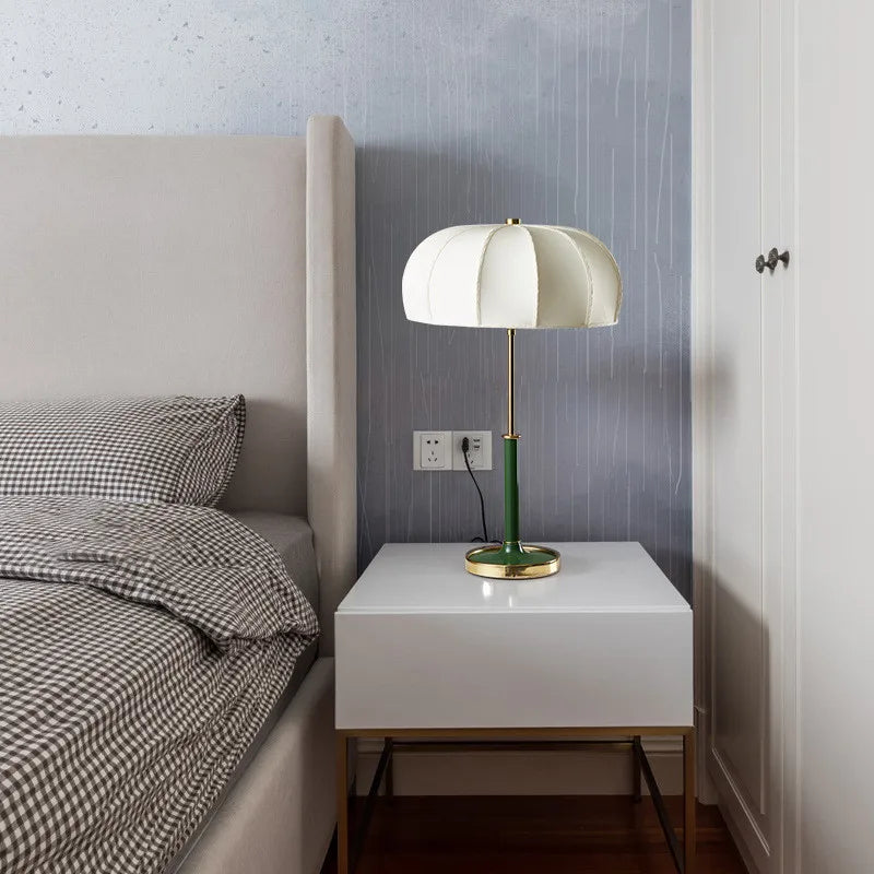 Nanyang Retro Table Lamp with Metal Base umbrella fabric lamp room Decorative Night Light bedroom beside office green Desk Lamp