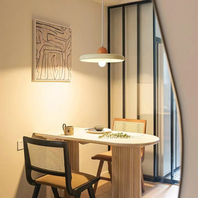 French Flying Saucer Chandelier Minimalist Internet Celebrity High-end Table Lamp  Dining Room Chandelier Cream Style Chandelier